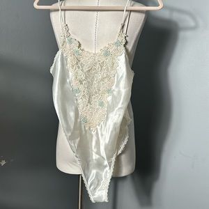 Vintage Ivory Victoria’s Secret Lace Body Suit with Embroidery size M Teddy Gold
